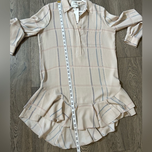 BNWT Vince ruffle bottom striped dress - Picture 8 of 8